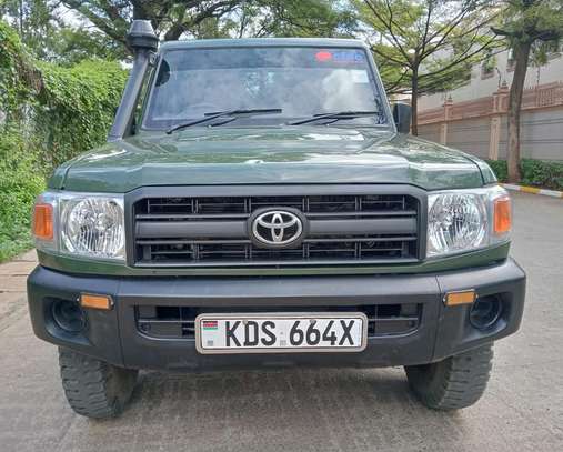Toyota j79 image 1