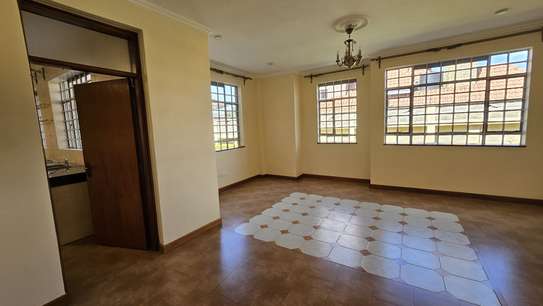 5 Bed House with En Suite in Runda image 11