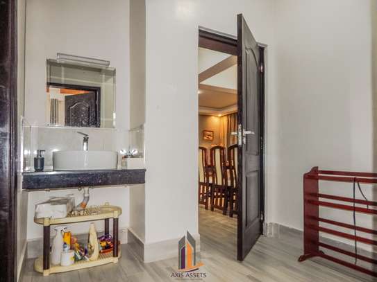 Serviced 2 Bed Apartment with En Suite in Ruaka image 8