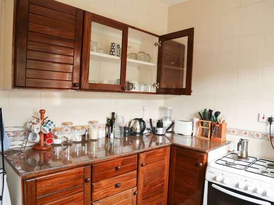 Serviced 1 Bed Apartment  at St.michaels Road image 7