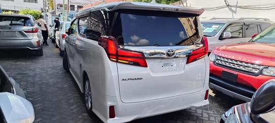 Toyota Alphard 2018 Double sunroof image 14