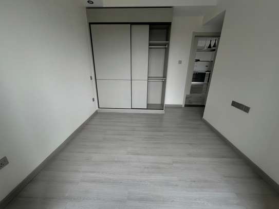 3 Bed Apartment with En Suite in Kilimani image 11