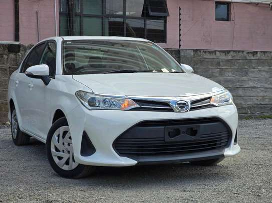 TOYOTA COROLLA AXIO image 5