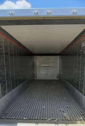 Refrigerated Shipping Container (Reefer) image 8