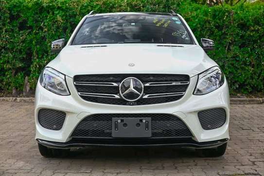2016 Mercedes Benz GLE 43 image 3