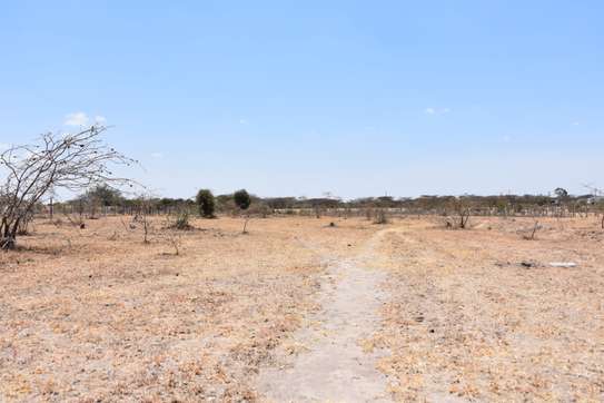 1/8 an acre for sale in Mitaboni image 4