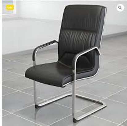Black Leather Executive Boardroom Chair for Office image 7