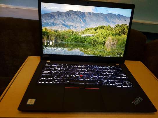 Lenovo Thinkpad T490 image 1