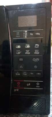 Samsung 20L Microwave with Grill image 5
