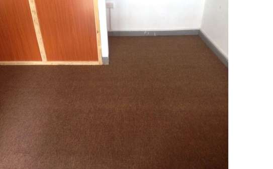 LOVELY AND QUALITY WALL TO WALL CARPET image 3