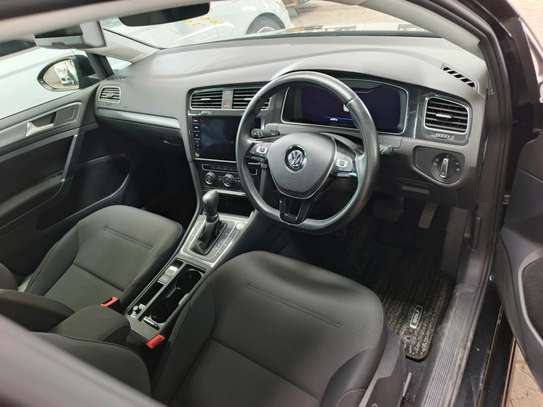 Volkswagen Golf 2018 image 5