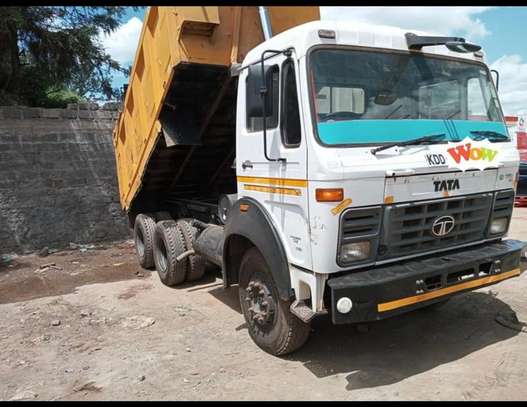 Tata tipper.100% finance ,0 deposit image 1