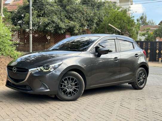 2016 Mazda Demio image 1