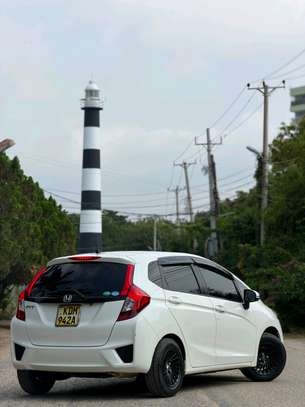 HONDA FIT,NON- HYBRID,2016,2WD(Deposit 900k) image 4