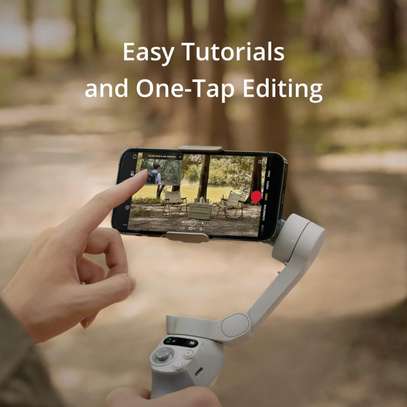 DJI Osmo Mobile SE Smartphone Gimbal image 2