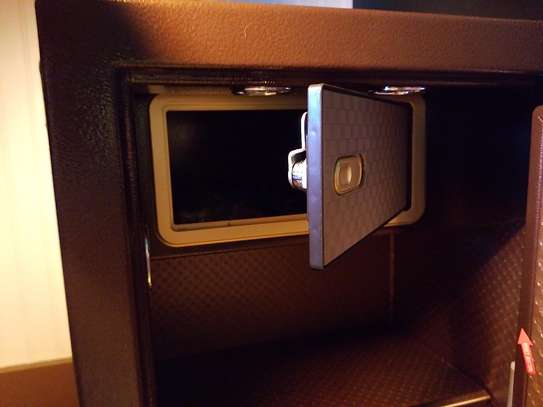 Secure Automatic Safe: 60kgs Fireproof Office Safe image 3