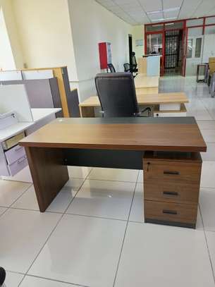 1.4M Rectangular Executive Office Working Desk with Drawers image 7