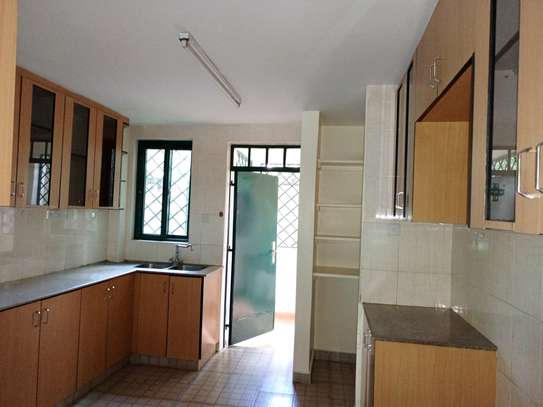 2 Bed Apartment with En Suite at Gitanga Road image 29