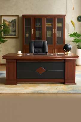 Office Desk: 200cm Mahogany Executive Desk image 2