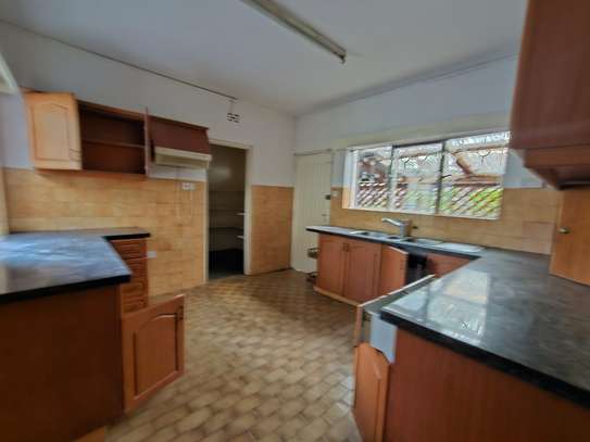 4 Bed Townhouse with En Suite at Lavington image 14