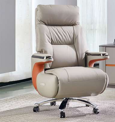 Office Chair : Luxury Executive Office Chair image 1