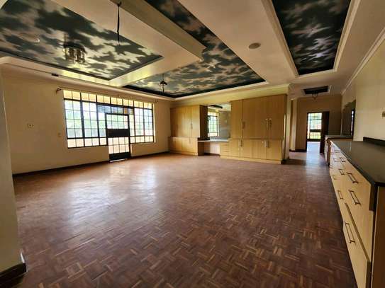 8 bedrooms Ambassadorial villas for rent in Karen Nairobi. image 5