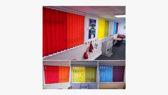 Blinds Repair Services - We pride ourselves on our quality blind cleaning and repairs. Contact us today. image 1