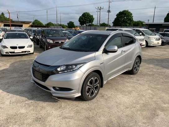 NEW HONDA VEZEL  (MKOPO ACCEPTED) image 1