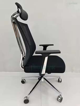 High-Back Office Chair image 3
