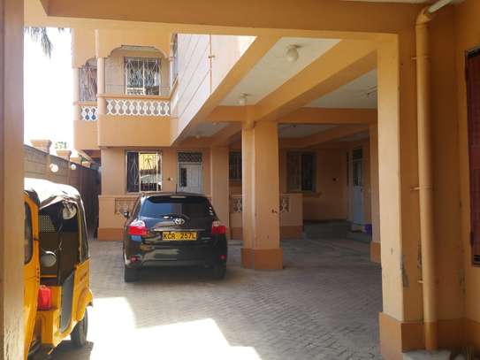 Serviced 1 Bed Apartment with Parking at Bamburi image 10