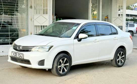 Toyota Axio KDB white image 1