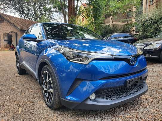 TOYOTA CHR HYBRID image 2