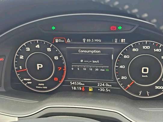 Audi Q7 s line quattro 2018 Sunroof image 7