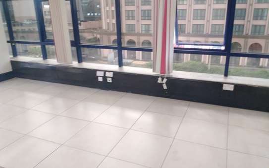2,500 ft² Office with Service Charge Included in Upper Hill image 2