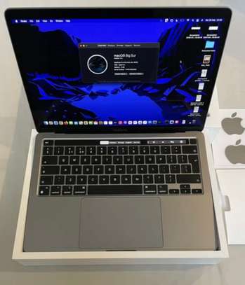 Apple MacBook Pro 13in (512GB SSD, M1, 8GB) image 2
