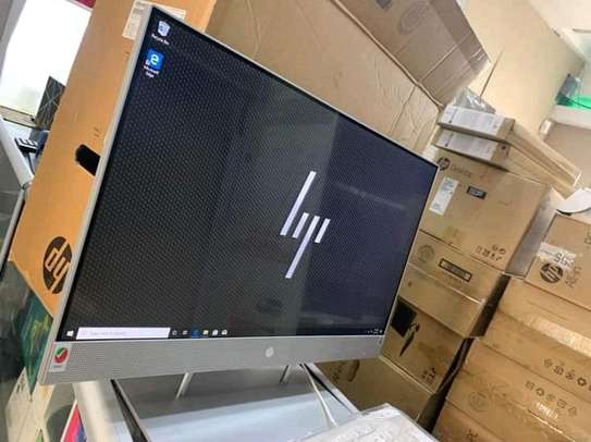 HP 27all in one 2021 image 1
