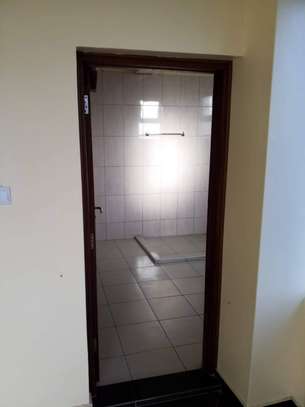 3 Bed Apartment with En Suite in Mtwapa image 2