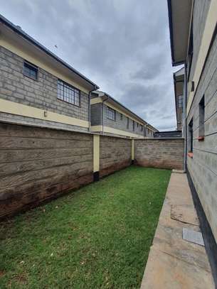 4 Bed Townhouse with En Suite at Syokimau Airport Road image 3