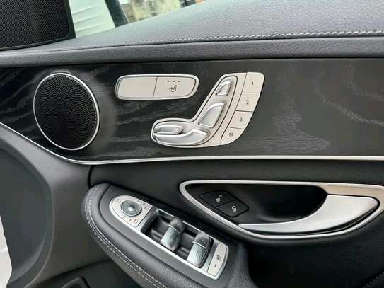 Mercedes Benz C180 AMG 2018 image 13