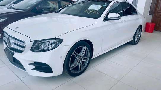 Mercedes benz  E250 Sunroof petrol image 10