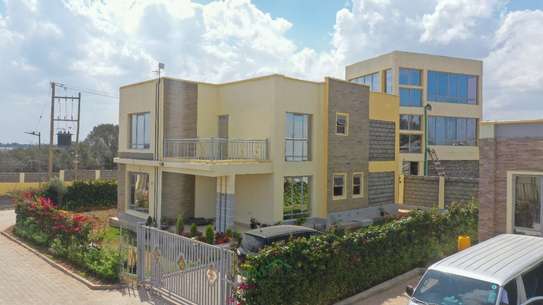 4 Bed House with En Suite at Malaa image 8