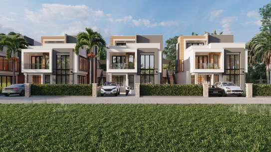 4 Bed Villa with En Suite at Eastern Bypass image 9