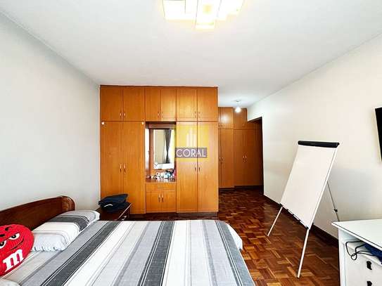 4 Bed Apartment with Parking in Parklands image 31