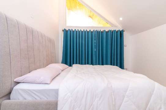 5 Bed House with En Suite in Kitengela image 5
