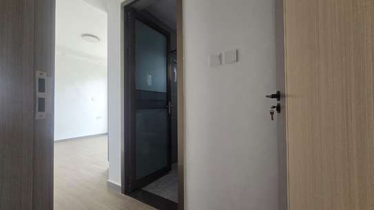 2 Bed Apartment with En Suite in Riverside image 13