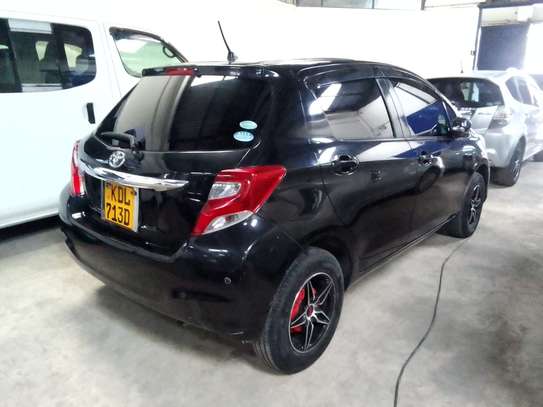 Toyota vitz 1000cc KDL image 8