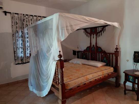 4 Bed House with En Suite at Watamu Beach image 41