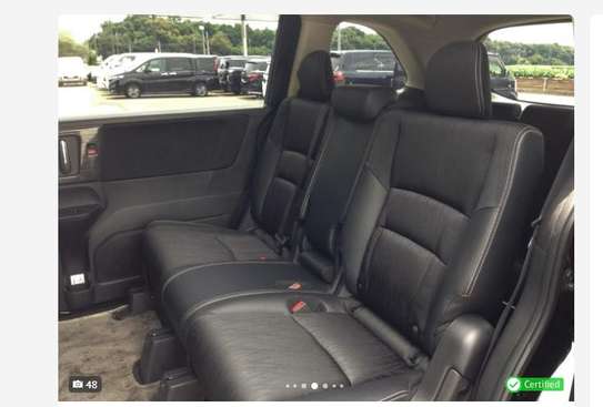 Honda Odyssey 8 seater image 8