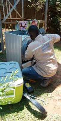 Fridge gas refilling in Nairobi | Fridge repair in Nairobi , refrigerator and freezer repair services.We’re available 24/7. Give us a call image 1