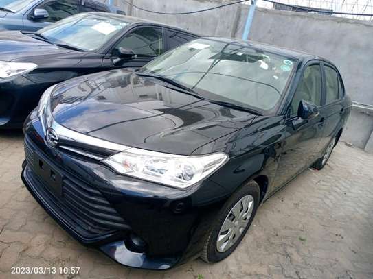 Toyota Axio black image 6